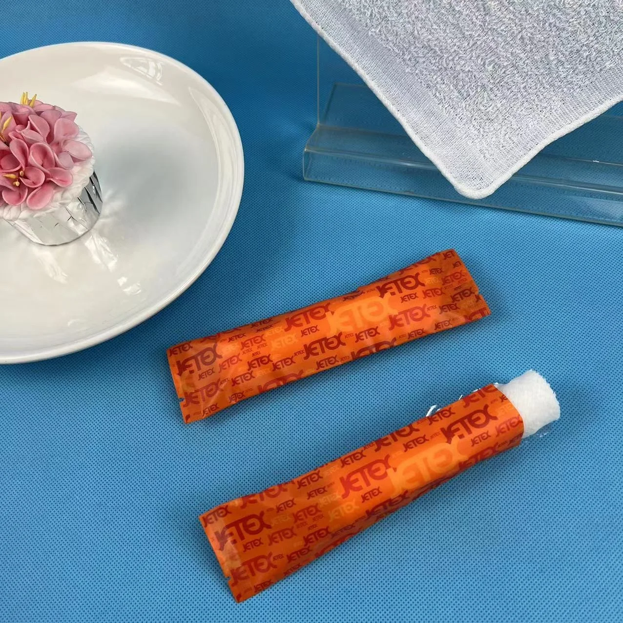 100% cotton refreshing wet towel oshibori towel  moist wipes for multiple use