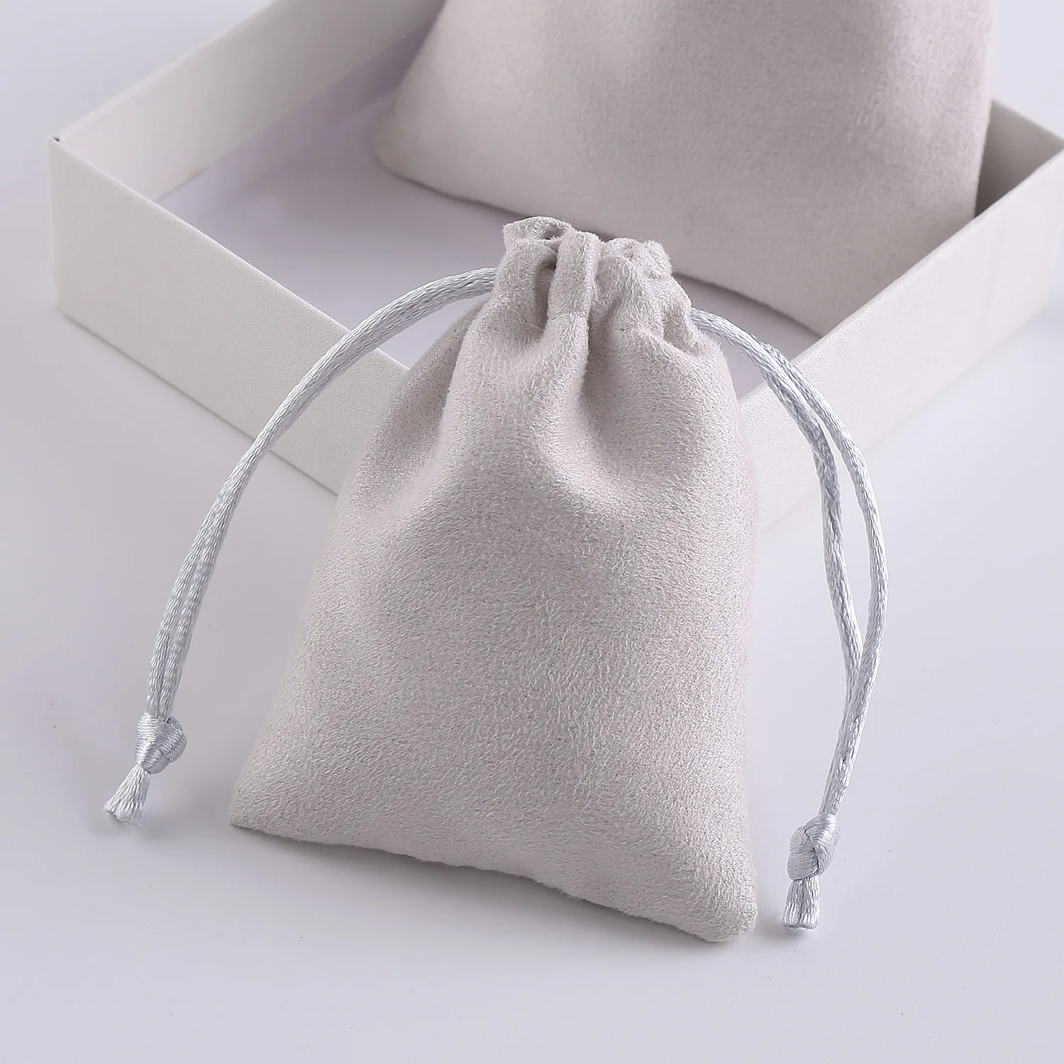 Wholesale Cotton Velvet Suede Microfiber Consumer Electronics Jewelry Gift Drawstring Pouch Custom Dust Drawstring Bag