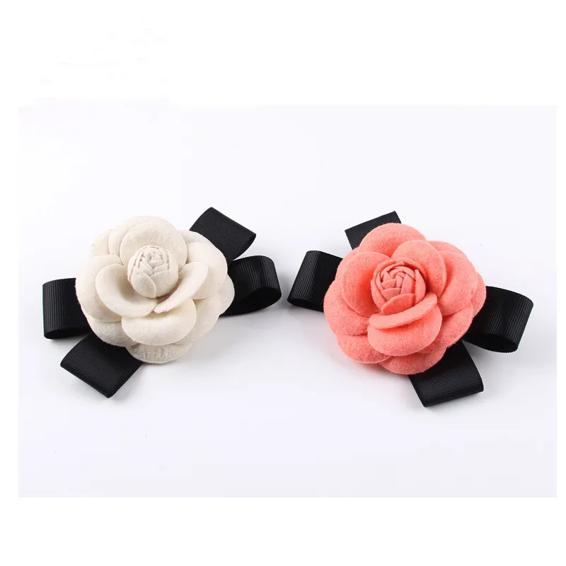 Famous Brand Designer Letter C Fabric Camellia Flowers Custom Pin Brooches For Women Gifts