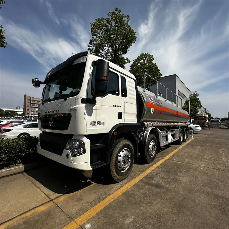 New and Used 5000L Oil Tanker Truck with Manual and Automatic Transmission 4x2 6x4 Drive Wheel for Fuel Water LPG Storage
