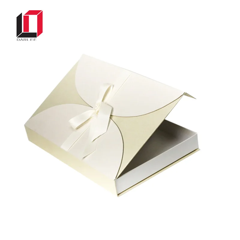 Luxury wholesale white elegant paper cardboard gift box package wedding invitation silk boxes