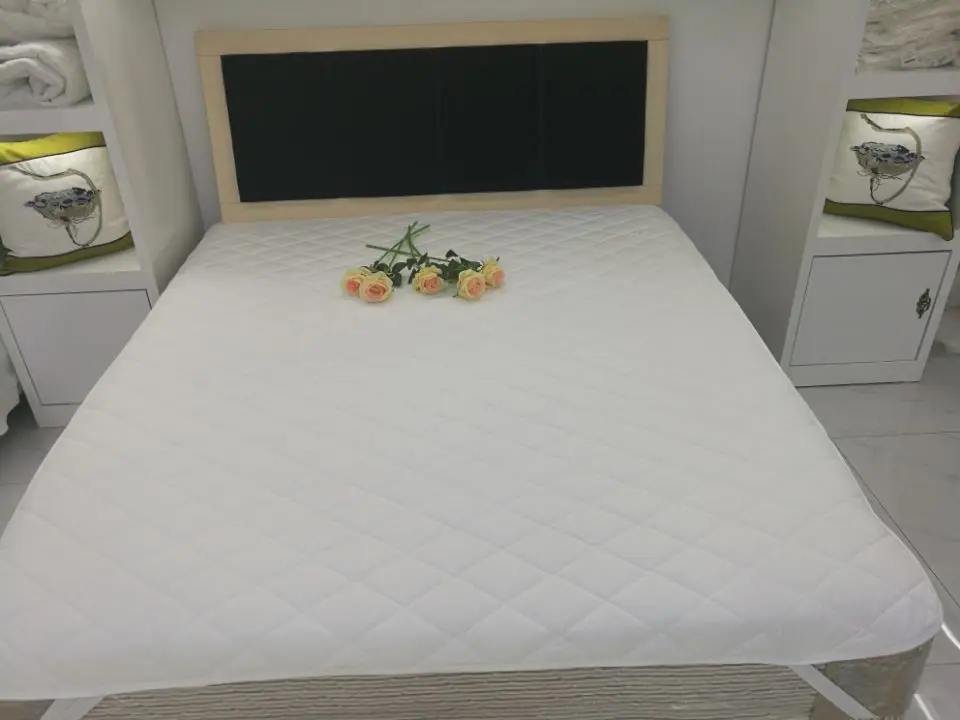 high quality 120*200 100-cotton fabric quilted hotel mattress cover