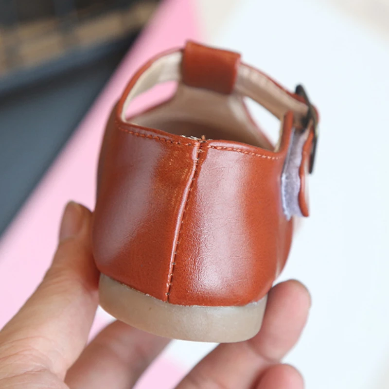  Детская обувь из ПУ кожи T-bar модная детская для мальчиков и девочек под платье Лидер продаж повседневная прогулочная поставщик Китая