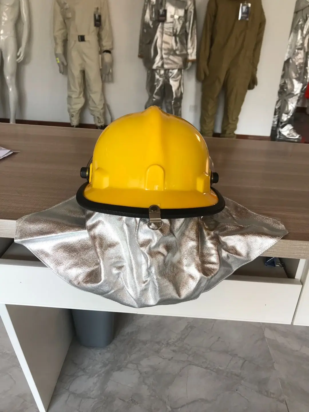 CE yellow flame retardant safety firefighting fire safety helmet