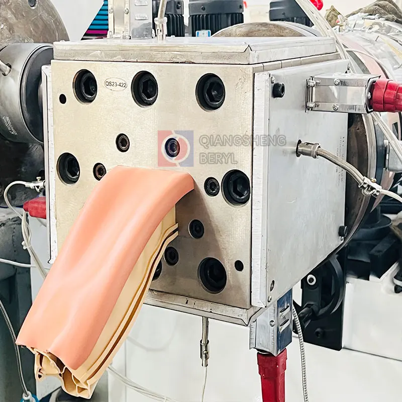 Factory supply Good Price  Upvc Pvc Wpc Door Window Frame Profile Making Machine / Extrusion Production Line/ Extruder Equipment