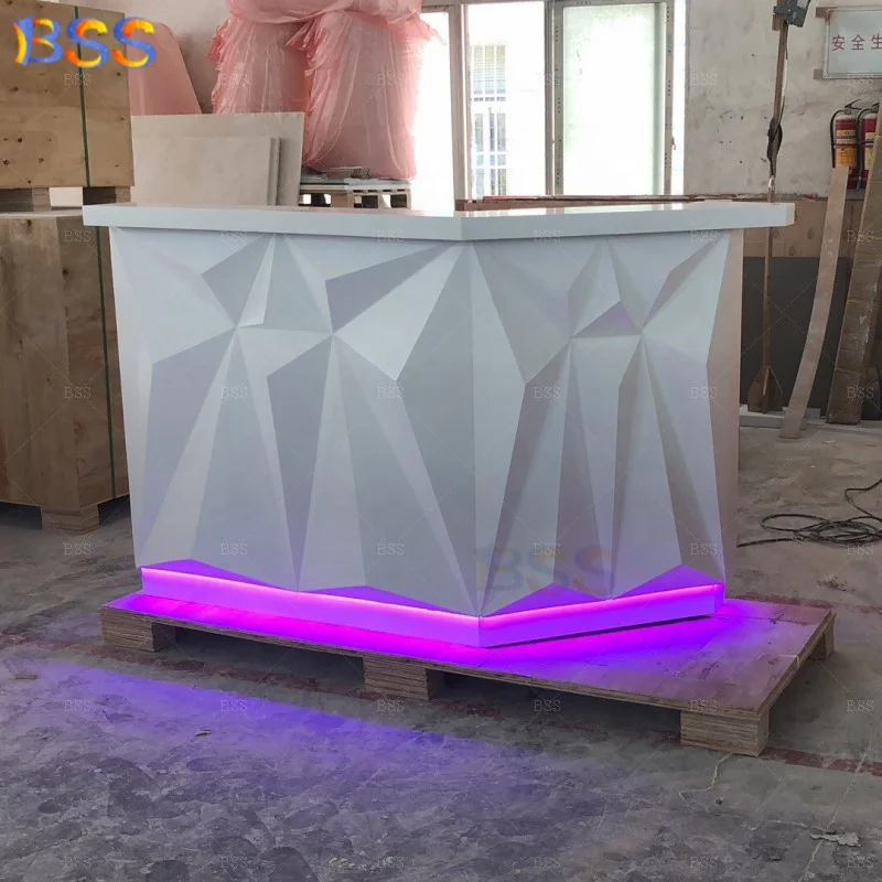 Белая корийская барная стойка Заводская оптовая продажа изготовленная на заказ алмазная L-образная светодиодная небольшая гостиничная для бара в лаундже Клубная