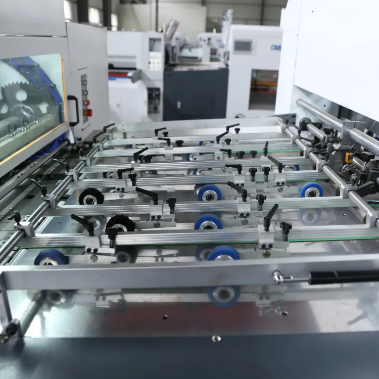 Automatic Paper Cardboard Flatbed Die Cutting Machine with Stripping Section