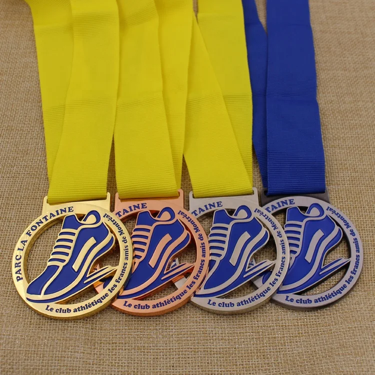 High Quality Hollow Out Gold Silver Bronze Parc La Fontaine Running Medal with Sneaker