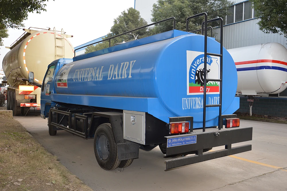 Forland 3360 5CBM fresh milk transporting truck