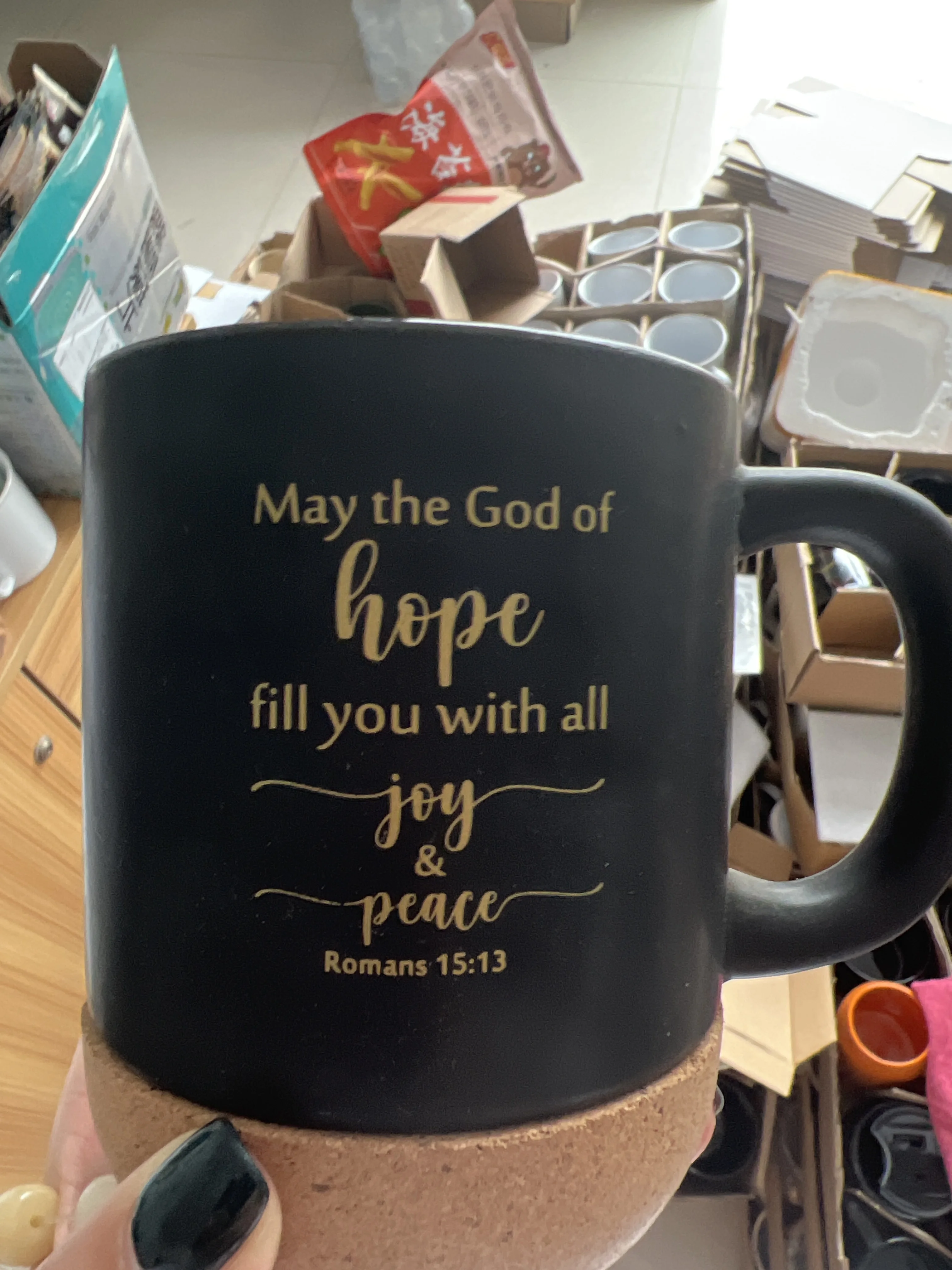 Promotion custom logo gift mugs 12oz Simple Cork-Bottom Ceramic Coffee Cup with lids