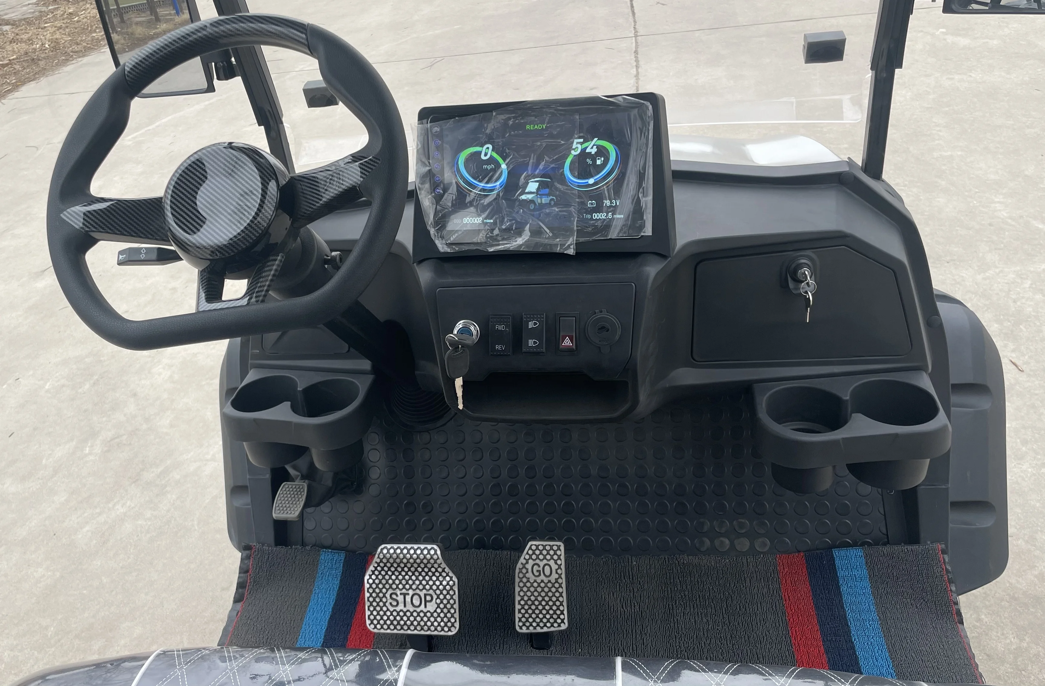 2024 New Trends 4 Seater Electric Golf Cart Cool Customized 48V/72V off Road Golf Cart for Adult