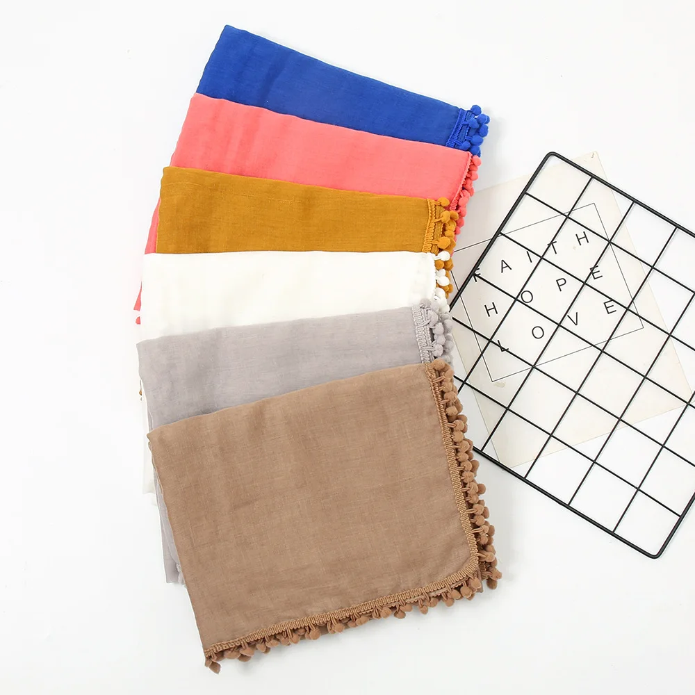 Оптовая продажа, хлопковый, льняной, монохромный, шерстяной шарф с шариком, высококачественный модный, хлопковый, однотонный шарф, мусульманская хлопковая шаль