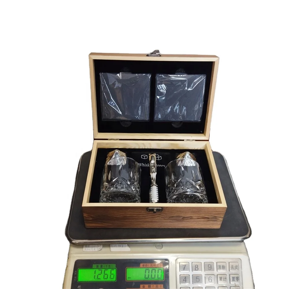 Wholesale Ice Cube Set Of 8 With Plastic Box Stainless Steel Wisky Stones Wine Cooler Ice Cubes