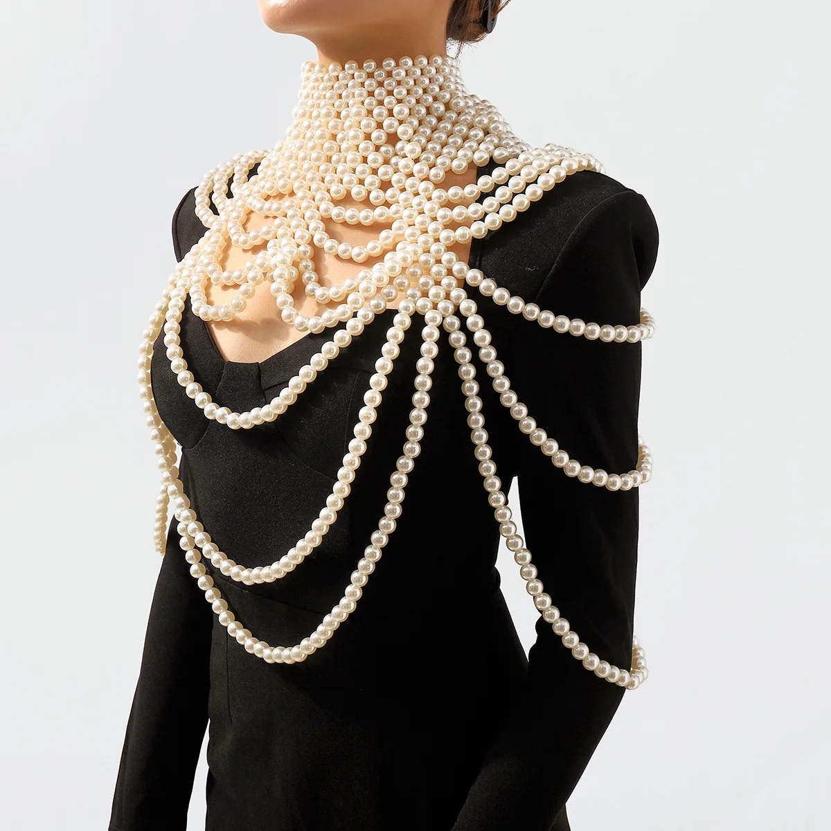 2024 Fashion Fine Jewelry Body Chain Women Elegant Pearl Body Jewelry For Party Club