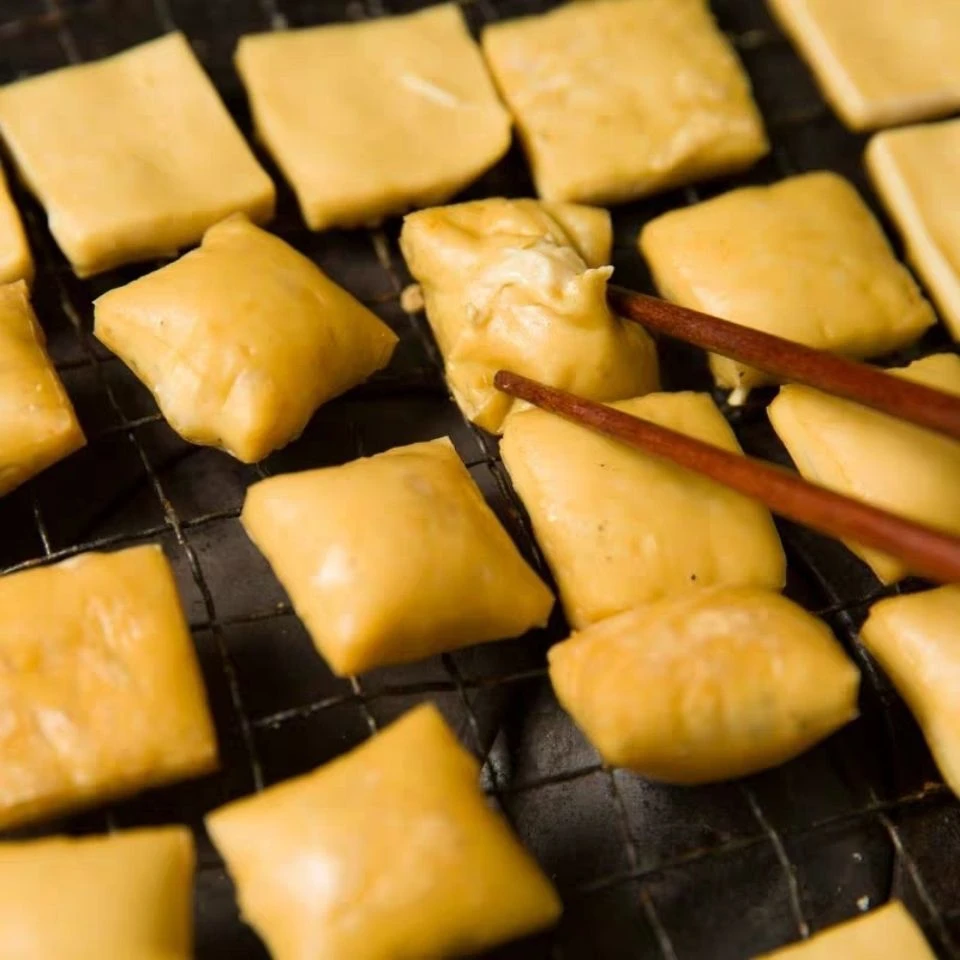 Yibin pulped tofu small baked tofu snack Barbecue food