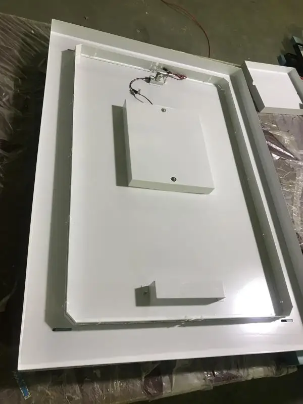 2022 Hot Sale Square Shape Bathroom  Backlit Mirrors With LED Lights