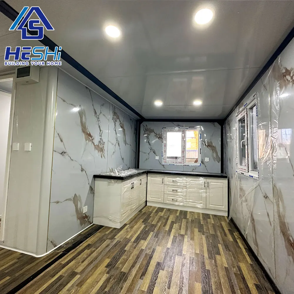 40Ft 20Ft Expandable Container House Ready Made Living Prefabricated Villa With 2 3 4 5 Bedroom Prefab Portable Mobile Tiny Home