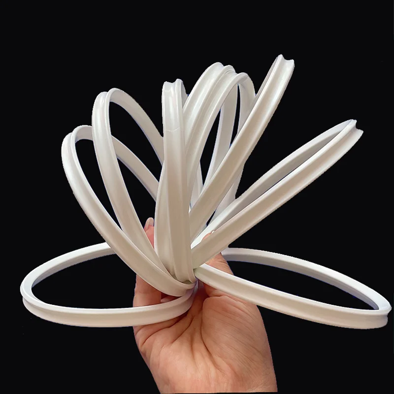 LongCheng High Quality Custom Non-standard  Silicone sealing Ring Rubber O-ring X-ring  Washer For Crisper lunch box