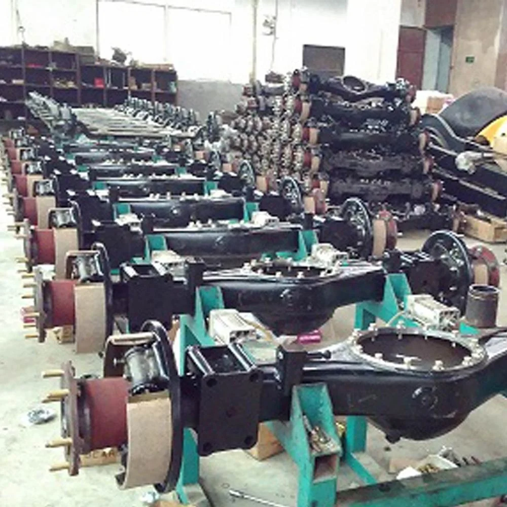 OEM/ODM Genuine ELF NHR Light Duty Truck Rear Wheel Drive Axle for Isuzu 100P with Oil Brakes