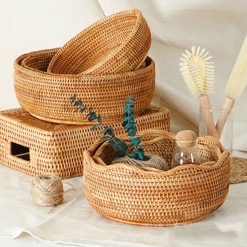 Wholesale Pretty Wicker Rattan Wooden Utensil Rotan Handmade Woven Handcraft Food Storage Serving Basket