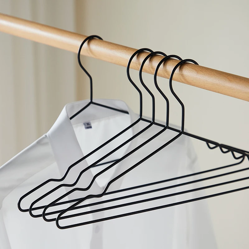 Luxury Durable Heavy Duty Gold Clothing Hangers Set Golden Metal Hanger with Clip