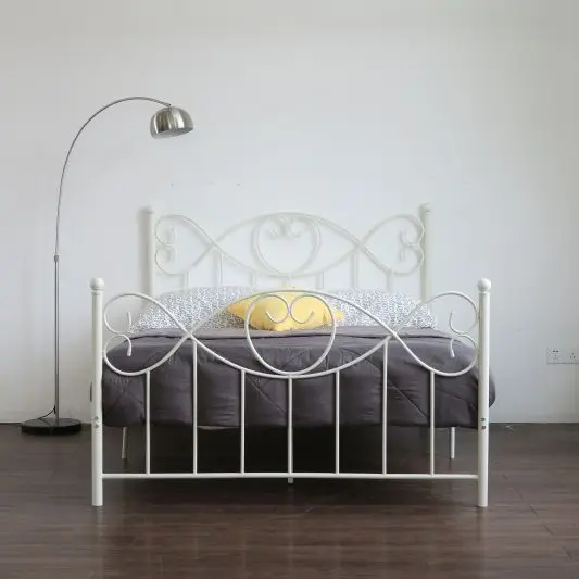 Hot selling Modern Wrought Iron Bed Design White Black Metal Bed queen size wholesale metal bed frames