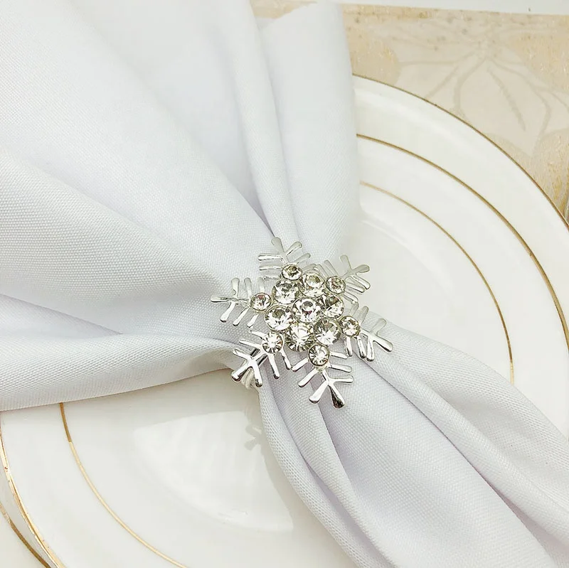 Кольца для салфеток в виде снежинки, серебряные кольца для салфеток со стразами, держатель, металлические кольца для салфеток для Рождественского украшения стола HWC91