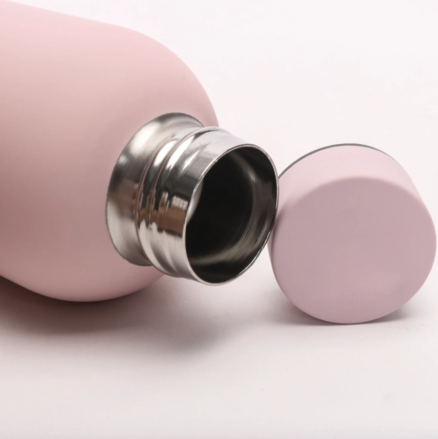 500ML 17OZ Stainless Steel Water Bottle Double Wall Insulated Sports Bottle BPA Free Tumbler Leak Proof