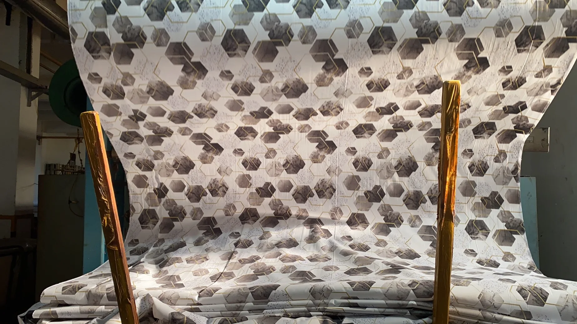 High Quality  America style 100% polyester microfiber fabric disperse pigment printed fabric for bedding made in changxing