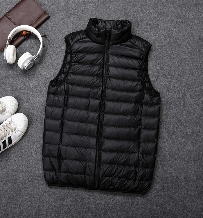 Factory Price Winter Men Duck Down Vest 2021 Coat Sleeveless Jackets Ultra-thin Warm Lightweight Down Jackets Vest Waistcoat