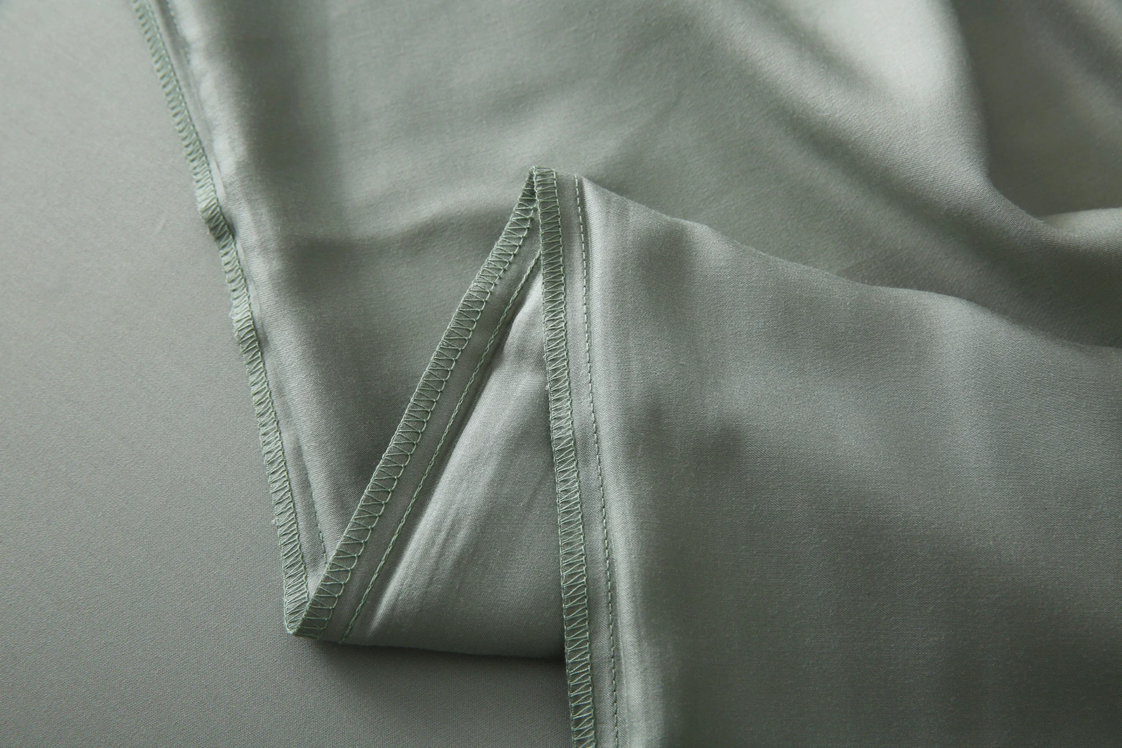 Manufacturer Home Textile 100% Bamboo Fabric King Queen Size Bedsheet Duvet Cover Bed Sheet Set 6Pcs