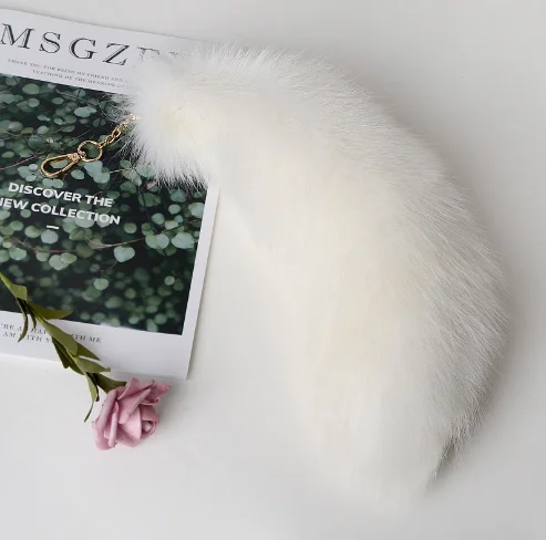 Wholesale crystal 45 cm large black fox tail China fluffy real fox fur tail key chain