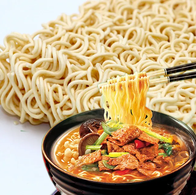 Экспортная оптовая цена, оптовая продажа, китайская халяльная еда, фирменная этикетка от производителя, лапша быстрого приготовления с вкусом курицы