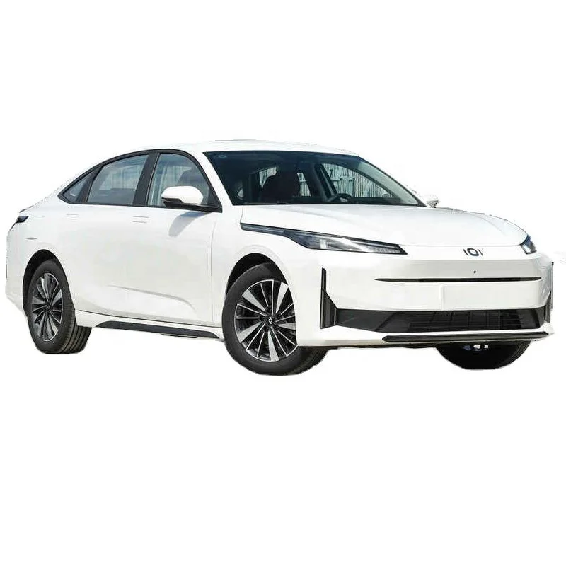 China Changan Auto Comfort Space New Energy Vehicle Changan Qiyuan A05 Pro Electric Car New Energy Vehicles For Sale