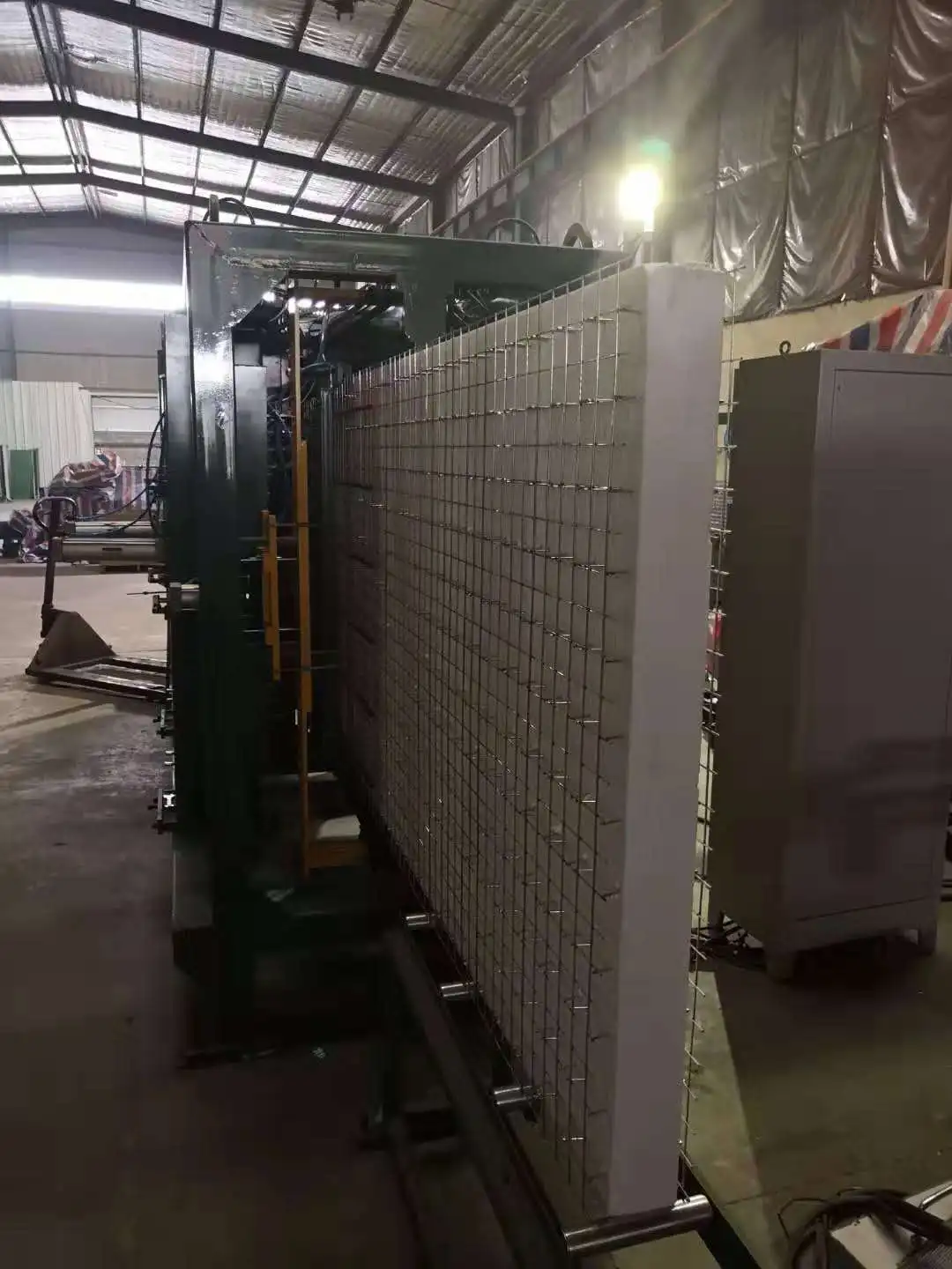 EPS Wire Mesh Panel Welding Machine Expanded Polystyrene 3D Panel Machine EPS 3D Panel Welding Machine