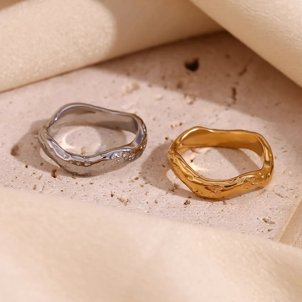 Simple Hammered Enamel Finger Rings for Women Waterproof 18K Gold Plated 316L Stainless Steel Plain Wave Rings