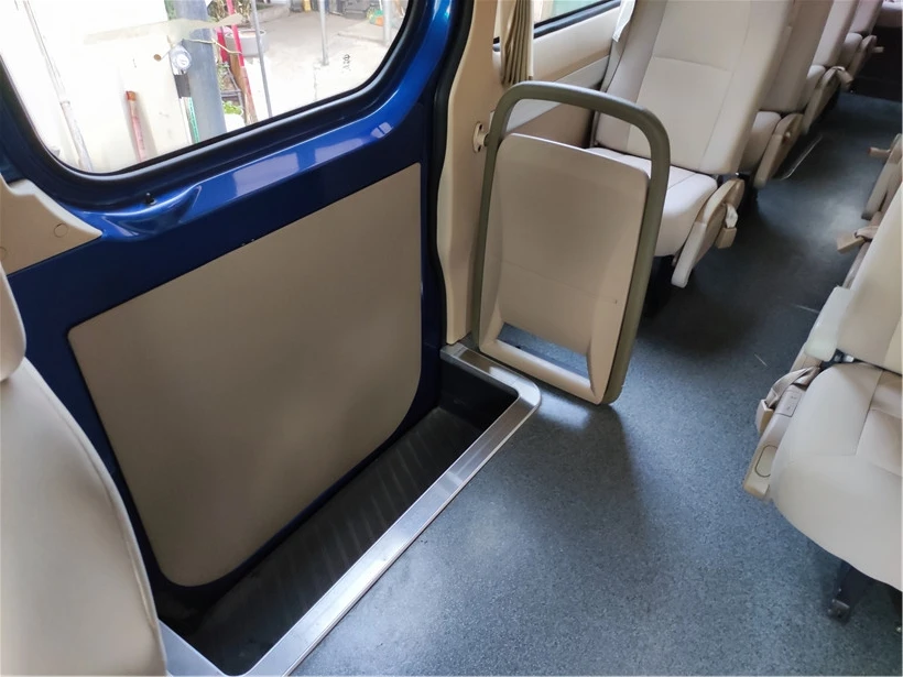 
90% new,used electric mini bus 