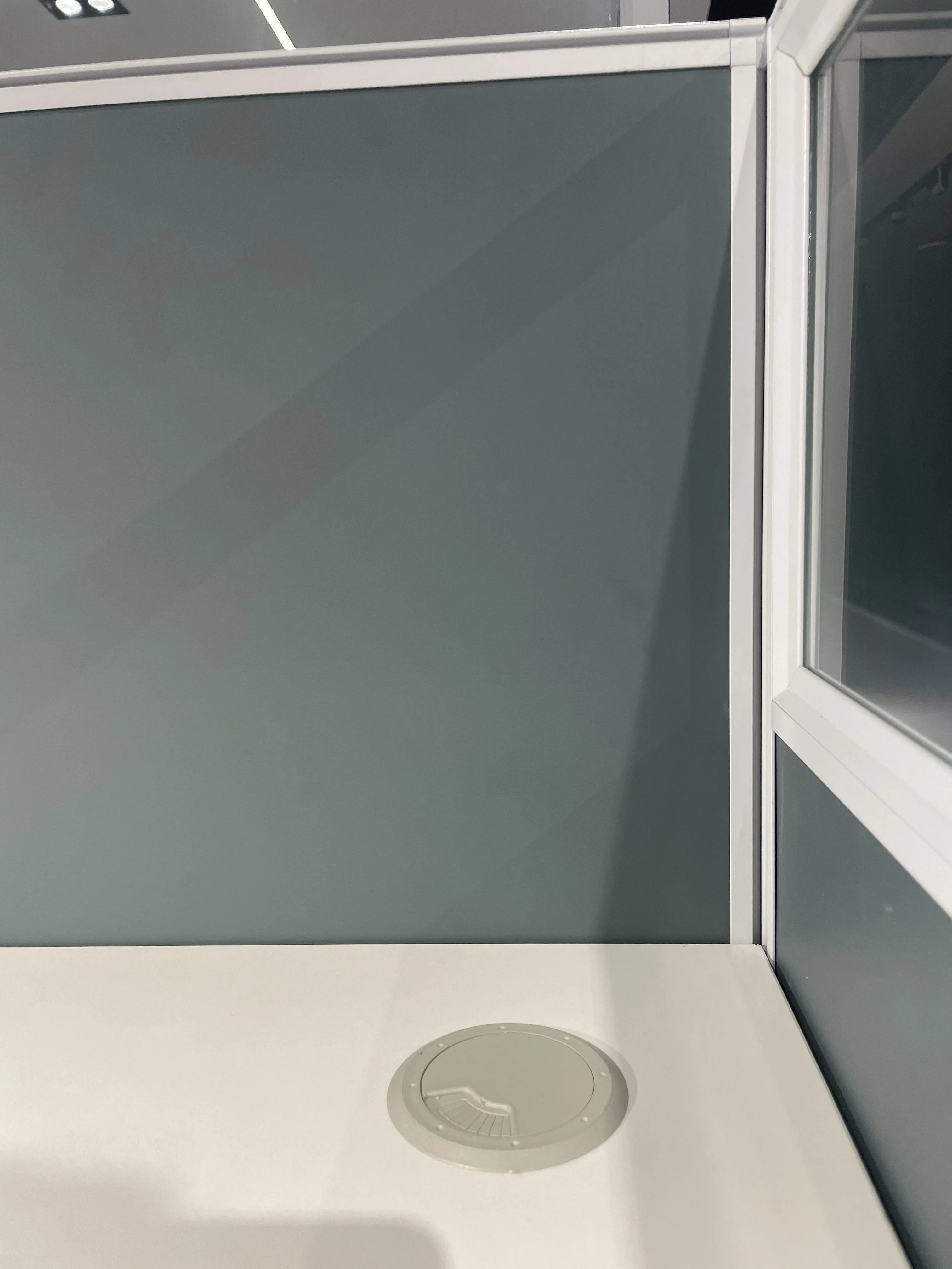 120 degree 1 Shaped Home Workstation Modular 6 Seater Office Desk Workstation