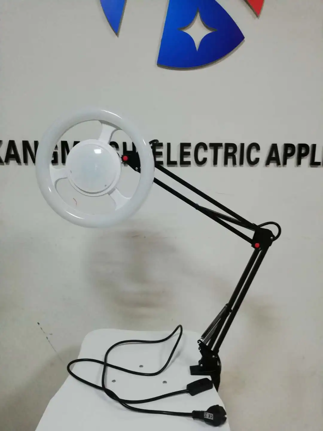 Makeup Illuminator Equipment Tattoo Light Led Headband Magnifying Glass,tattoo Stand Light with Clamp