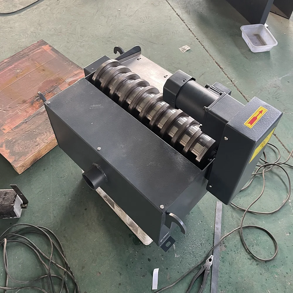 Manufacturer produces magnetic separators for cylindrical surface grinding machines