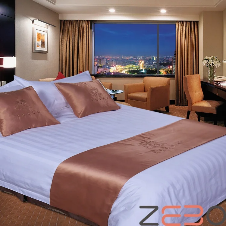 High Grade Jacquard Fabric Star Hotel Used bed runner with pillow