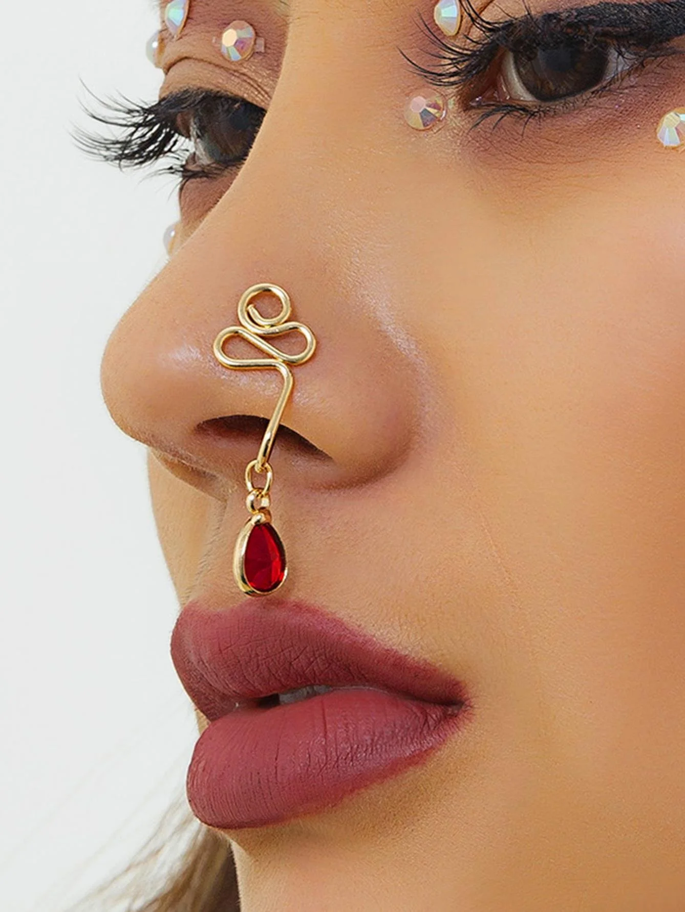 Factory Direct Customize Simple Stone Gold Color C Clip Hoop Nose Lip Ring Piercing for Women 14k gold piercing jewelry