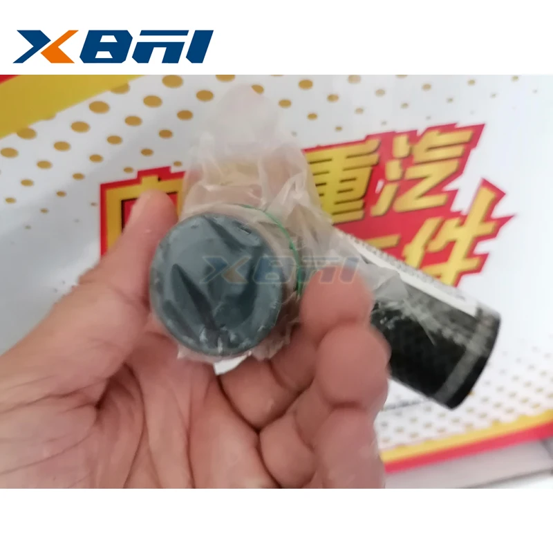 Original steering oil tank hose for SITRAK G7 C7 HOWO T5G TX7 direction oil barrel tube 810W96305-0100 WG9725470133 WG9725476045