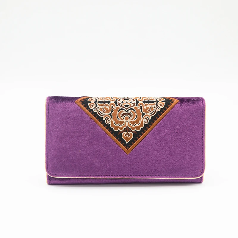 Wholesale Recyclable Hand Embroidery Flannel Handbag With Traditional Skills