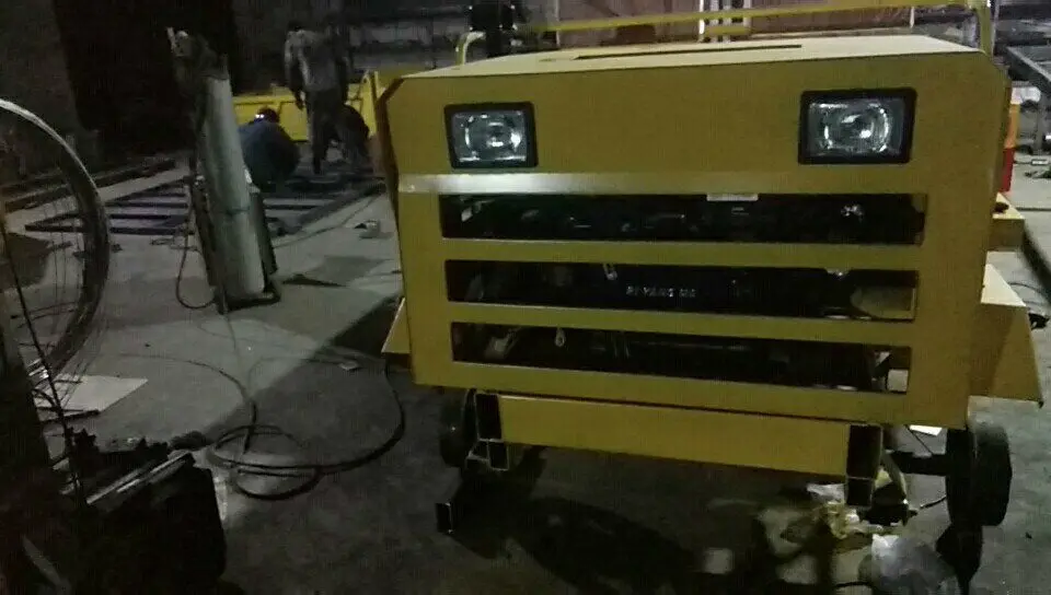 Wear-resistant and durable railway construction rail transport vehicle