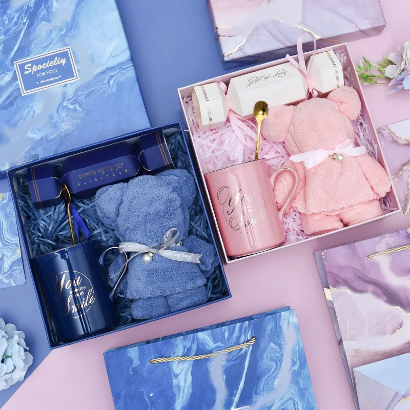 New Promotional Housewarming Cases Eyeshade Towel Mug Birthday Gift Box Set Wedding Favors Gifts Guest