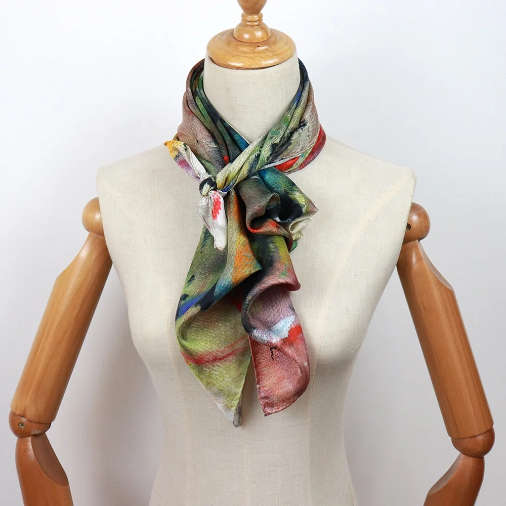 China Women High Quality Handmade Hemming Oil Painting Printed Colorful Silk Scarves Square