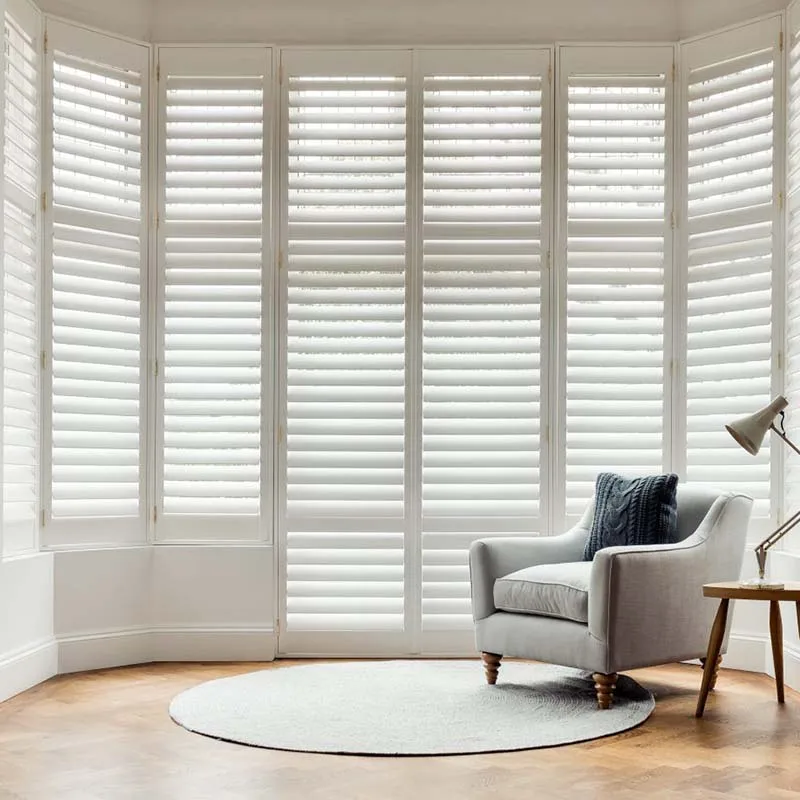 Прямые с фабрики деревянные и ПВХ белые плантационные ставни уличные