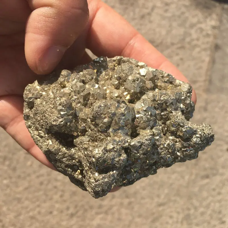 Wholesale cheap natural copper pyrites tumbled stone mineral specimen for decoration