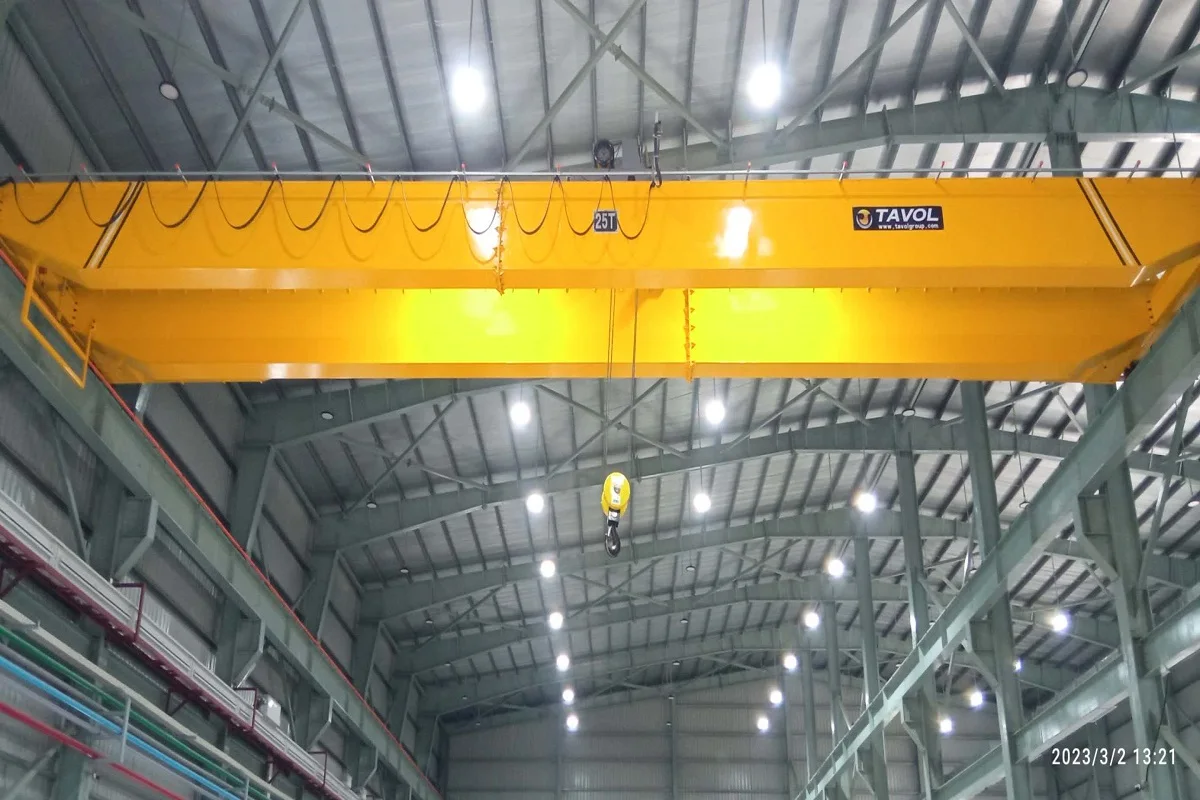 Tavol Brand Oem Service Heavy Duty Overhead Bridge Crane 32ton Remote Control  Overhead Crane